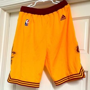 **3/$15** Cleveland Cavaliers Basketball Shorts Medium